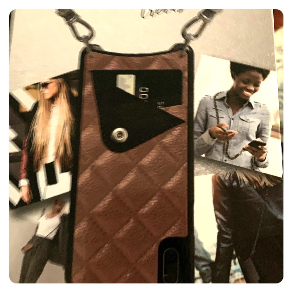 Crossbody phone case